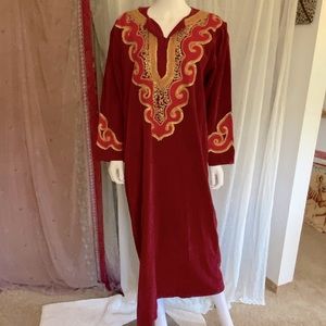 Beautiful velvet ceremonial Egyptian gown Unisex